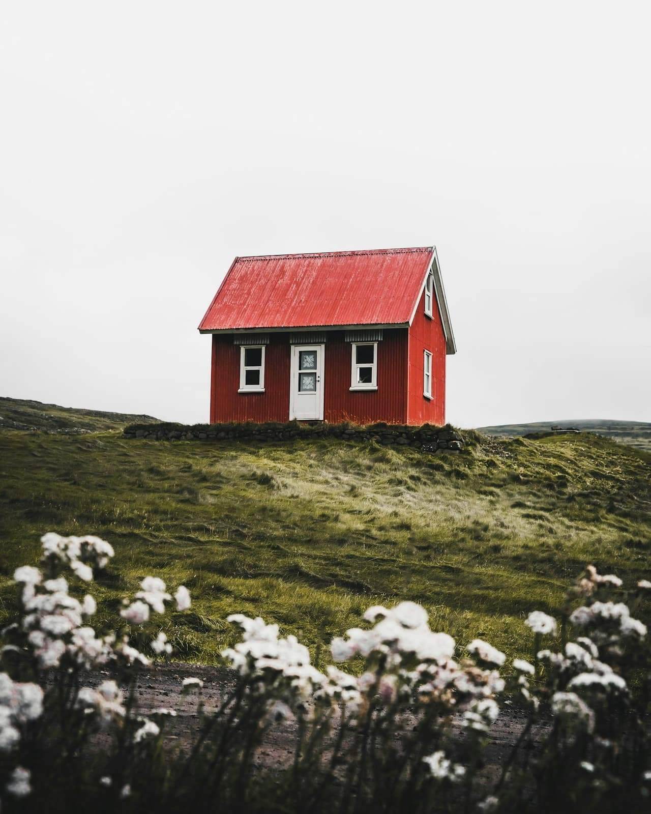 Digital guidebooks for holiday lets: the complete 2026 guide